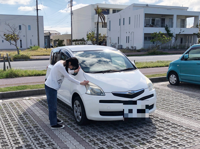 駐車するだけで汗だくに……
