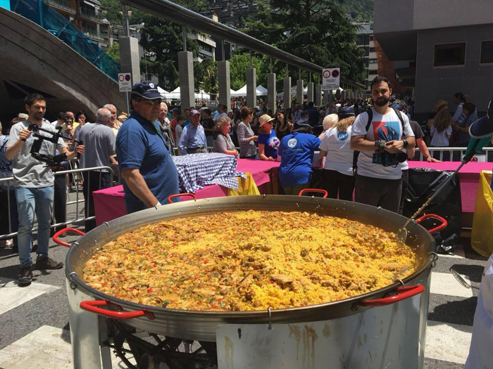 スペイン直輸入! 直径1.5mの大鍋パエリアは要注目!パエリア・タパス祭り、2019、全国パエリア選手権、全国タパス選手権