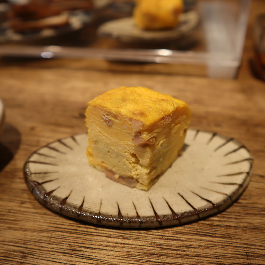 台湾の卵焼きは、干し大根が入っているものが</br>ポピュラー。食感がポリポリおもしろい!