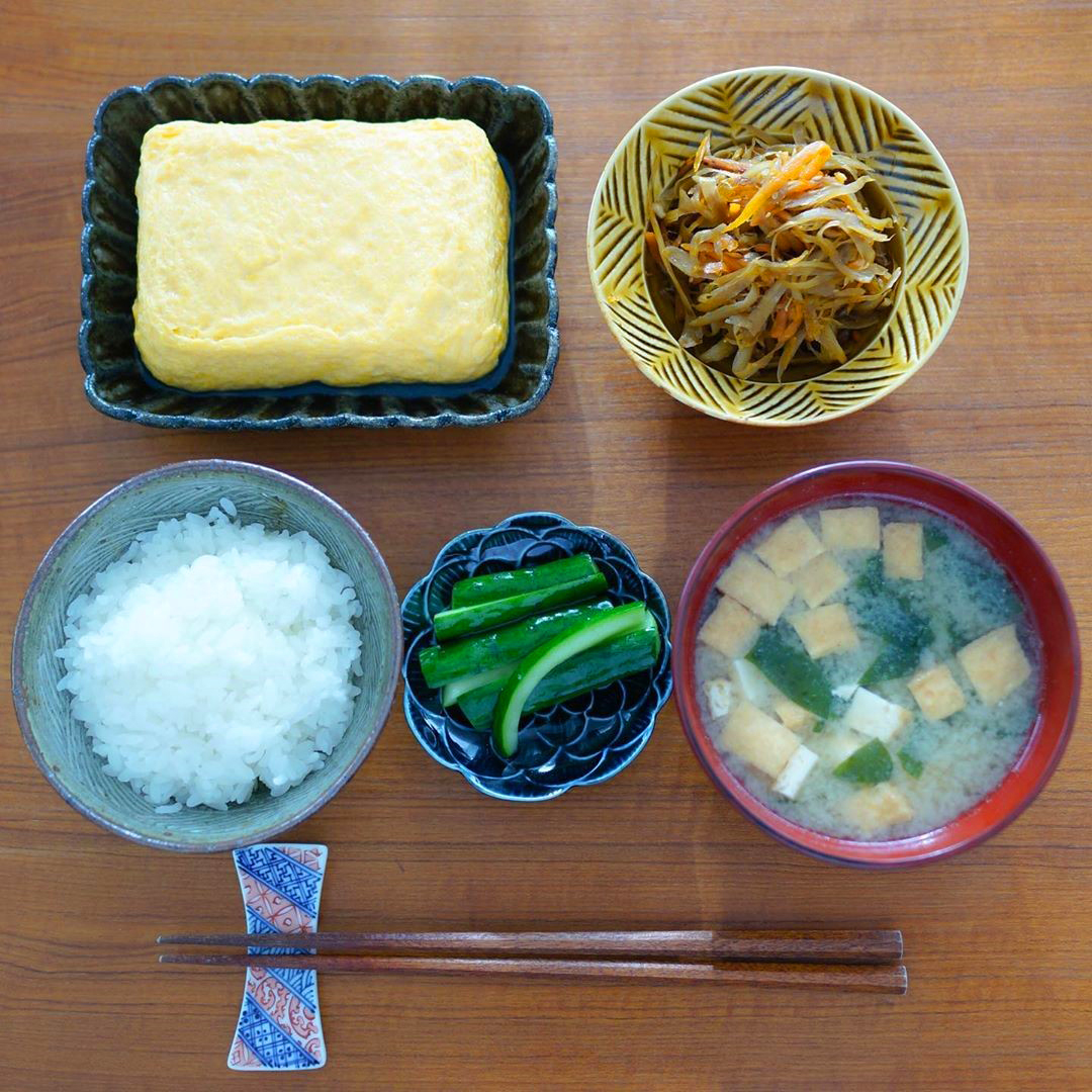 この日のだし巻きは、卵4個分で作りました