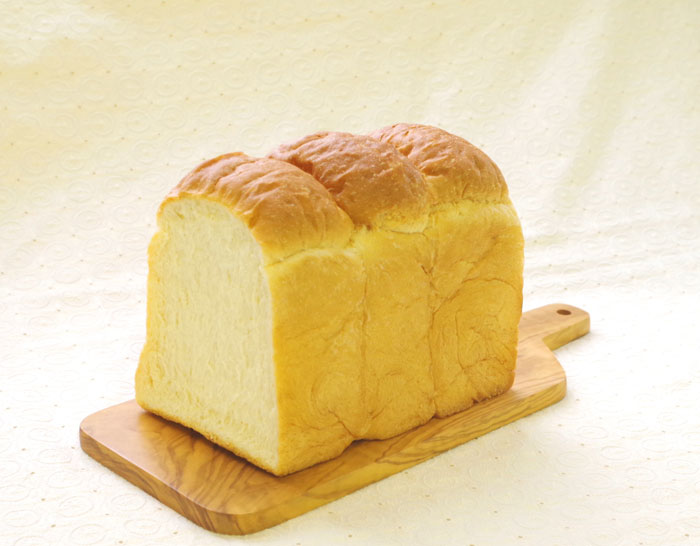 成城石井「自家製 パン職人のこだわり湯種食パン」1.5斤 399円(税抜)