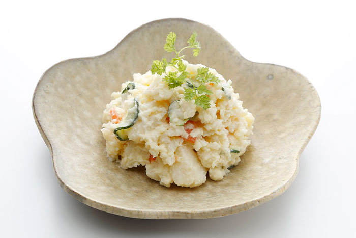 成城石井「自家製 ポテトサラダ」100g 129円(税抜)