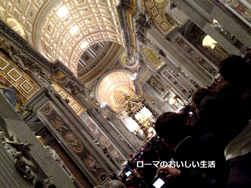 サンピエトロ寺院のミサ