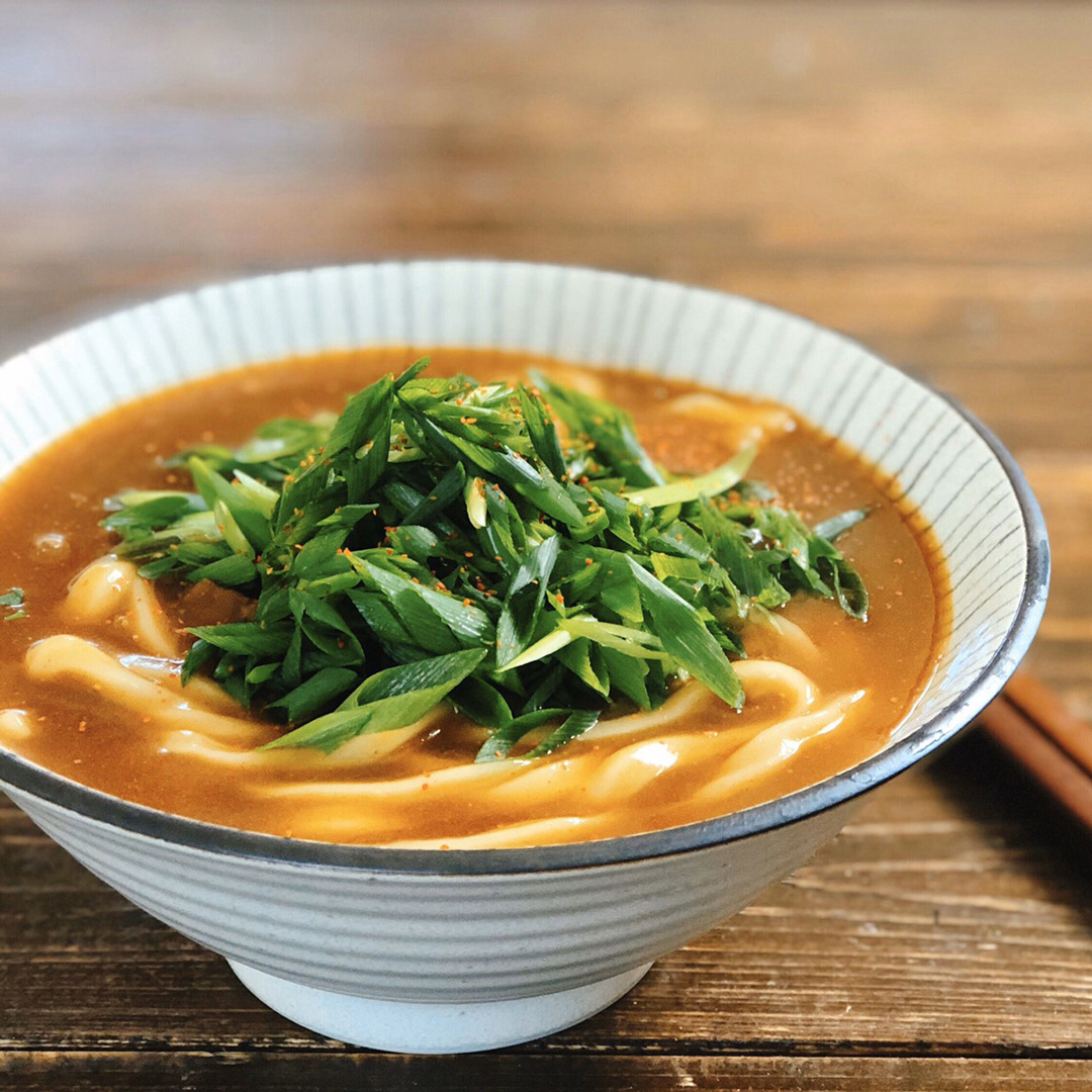 【レシピ】レトルトカレー使用!とっても簡単なカレーうどん
