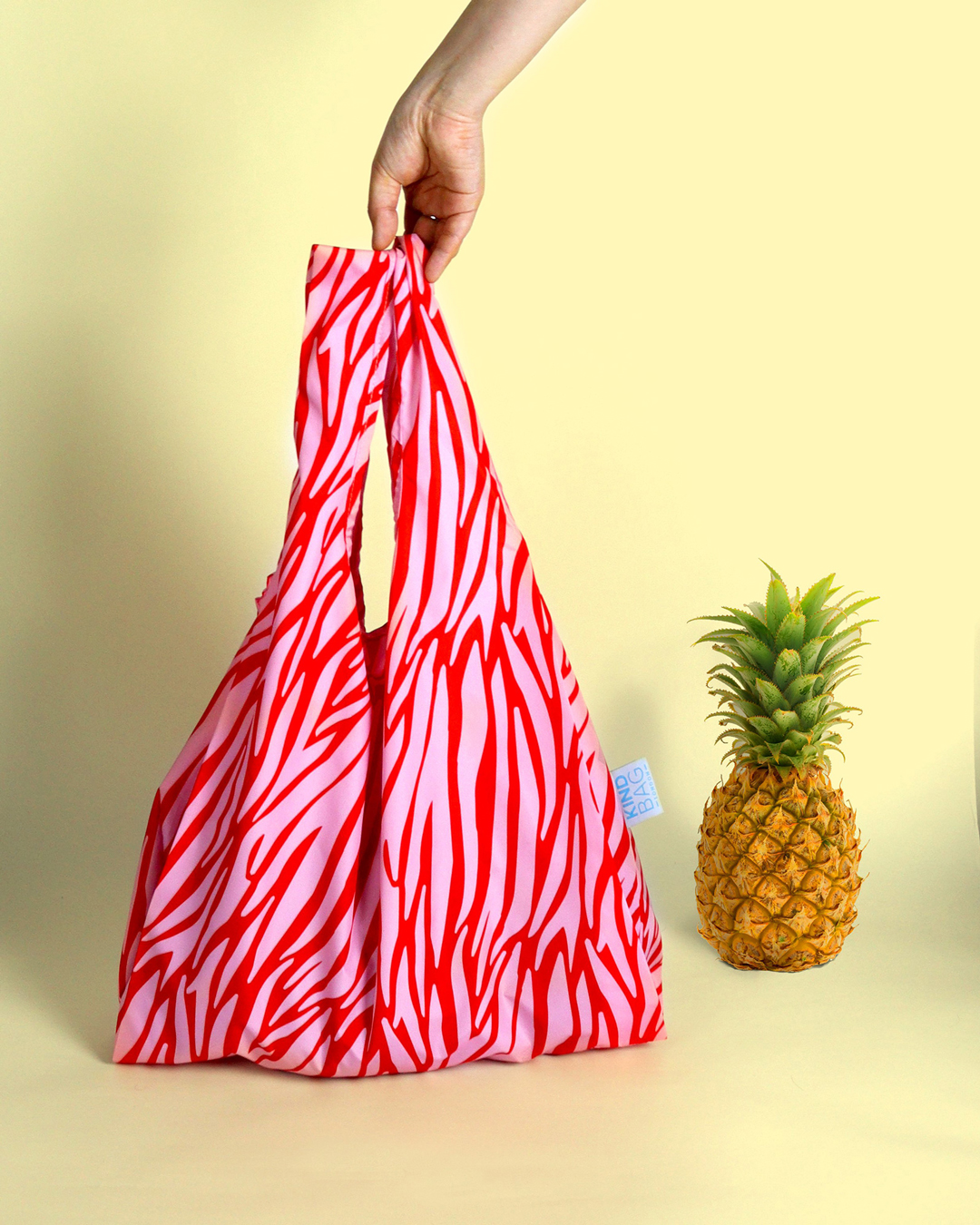 ショッキングピンクが可愛いZebra(ゼブラ)