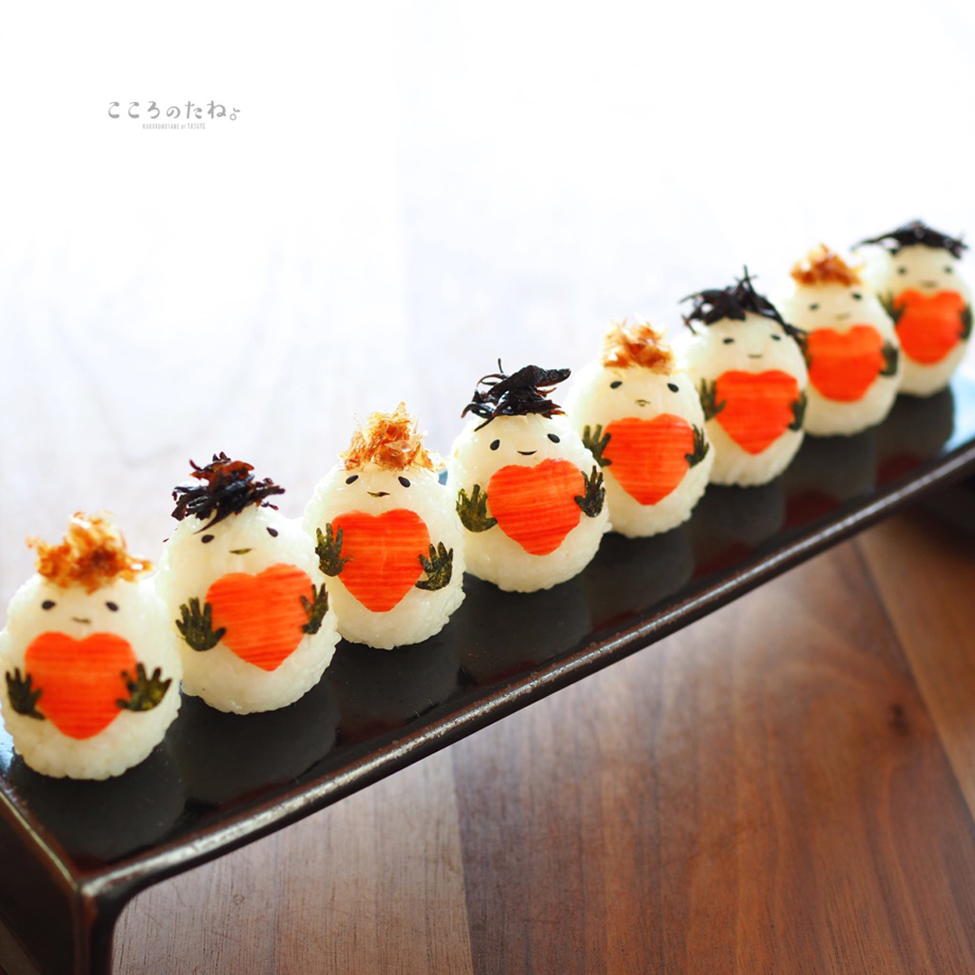 最初の本『のほほん曲げわっぱ弁当』を作ることになったきっかけのひとつ、顔おむすび