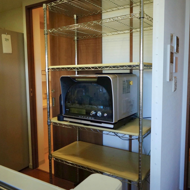 仮置きしていたパイプ棚です