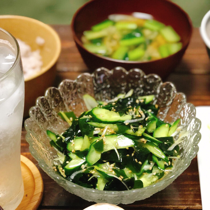 【レシピ】野菜を切って和えるだけ。きゅうりとねぎのナムル風レシピはテキストリンクまたは上の画像をクリックしてご覧ください