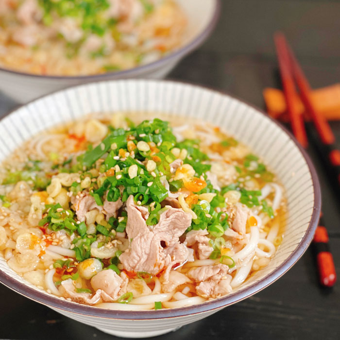 ピリ辛豚肉うどん