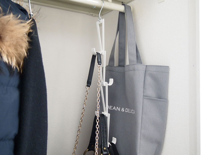 ニトリ「ジョイントバッグハンガー」https://www.nitori-net.jp/ec/product/8470454s/